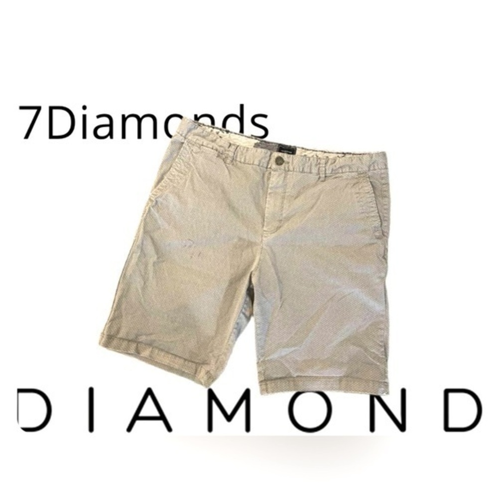 7 Diamonds 4 way stretch shorts Men’s size 38​